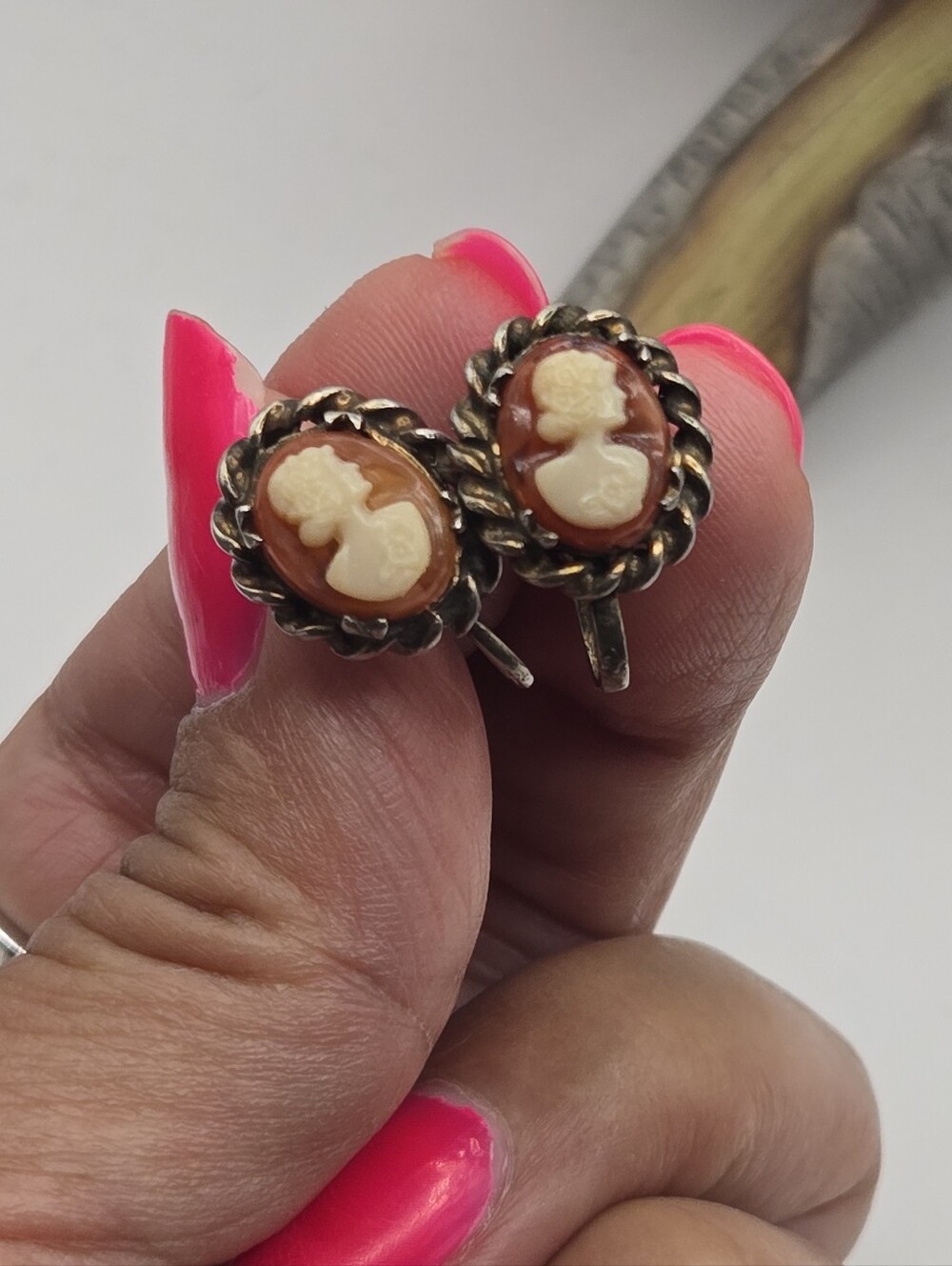Vintage Sterling Silver Cameo Drop Earrings in Brown and Cream